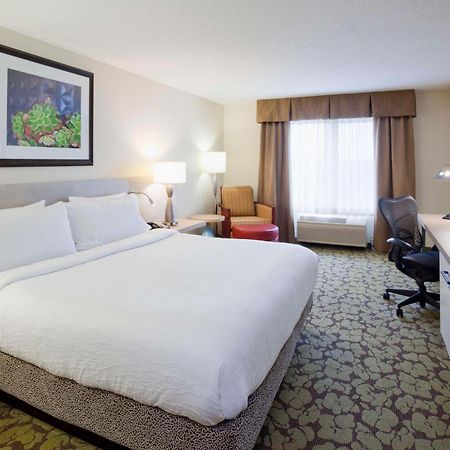 Hilton Garden Inn Minneapolis Eagan Bagian luar foto
