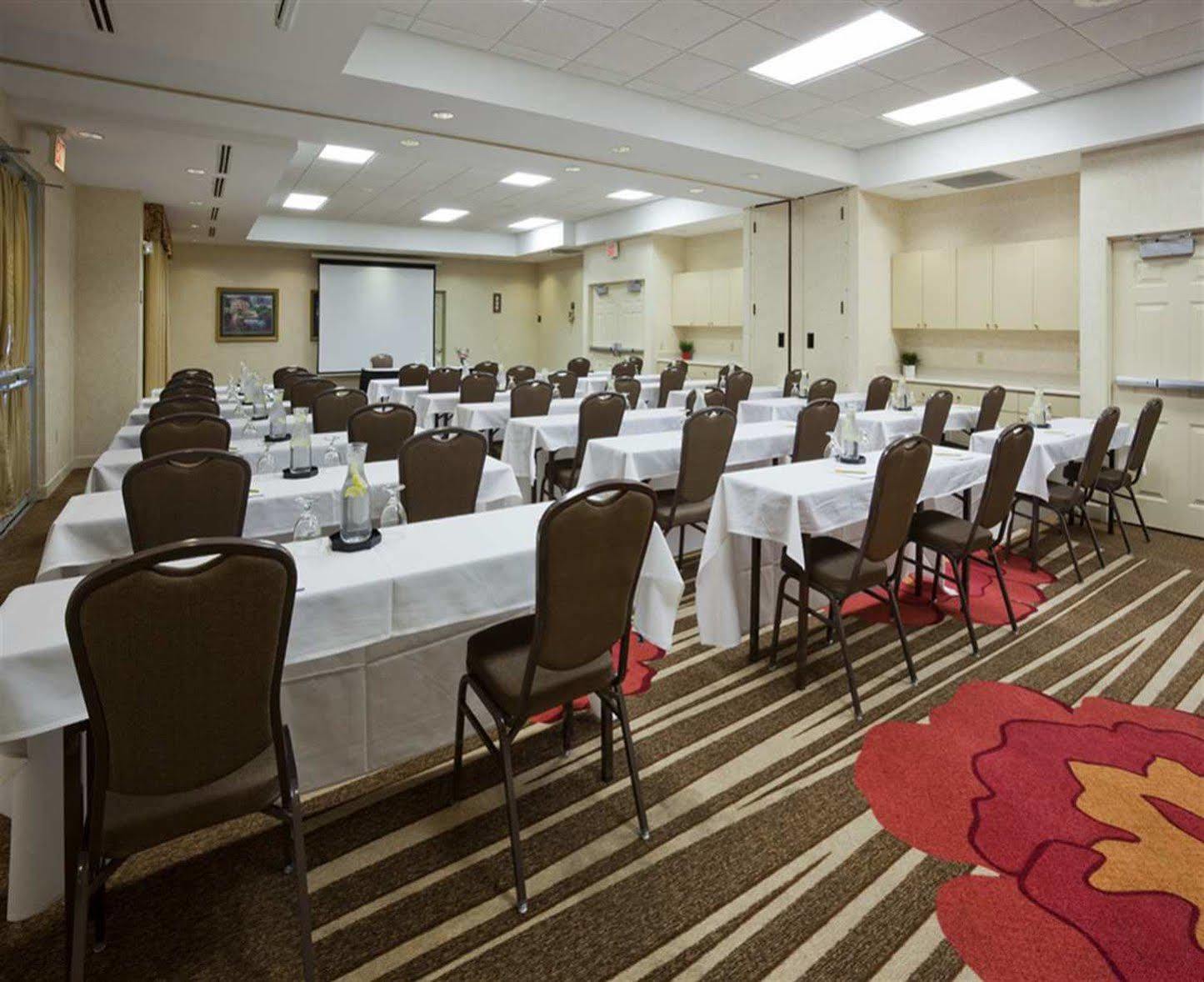 Hilton Garden Inn Minneapolis Eagan Bagian luar foto