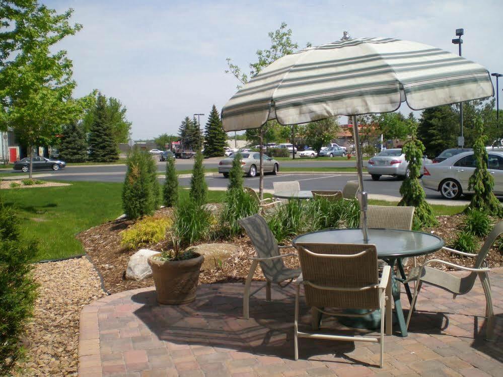 Hilton Garden Inn Minneapolis Eagan Bagian luar foto